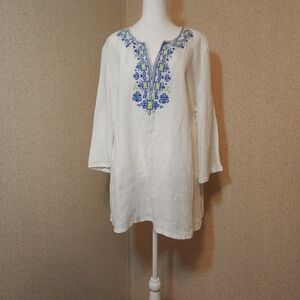 JM COLLECTION White Linen Embroidered/Embellished V Neck 3/4 Sleeve Pull Over